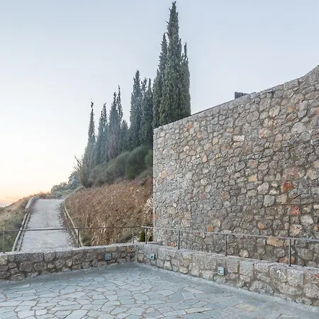 Arachova Chalet I, Breathtaking Infinity View. *